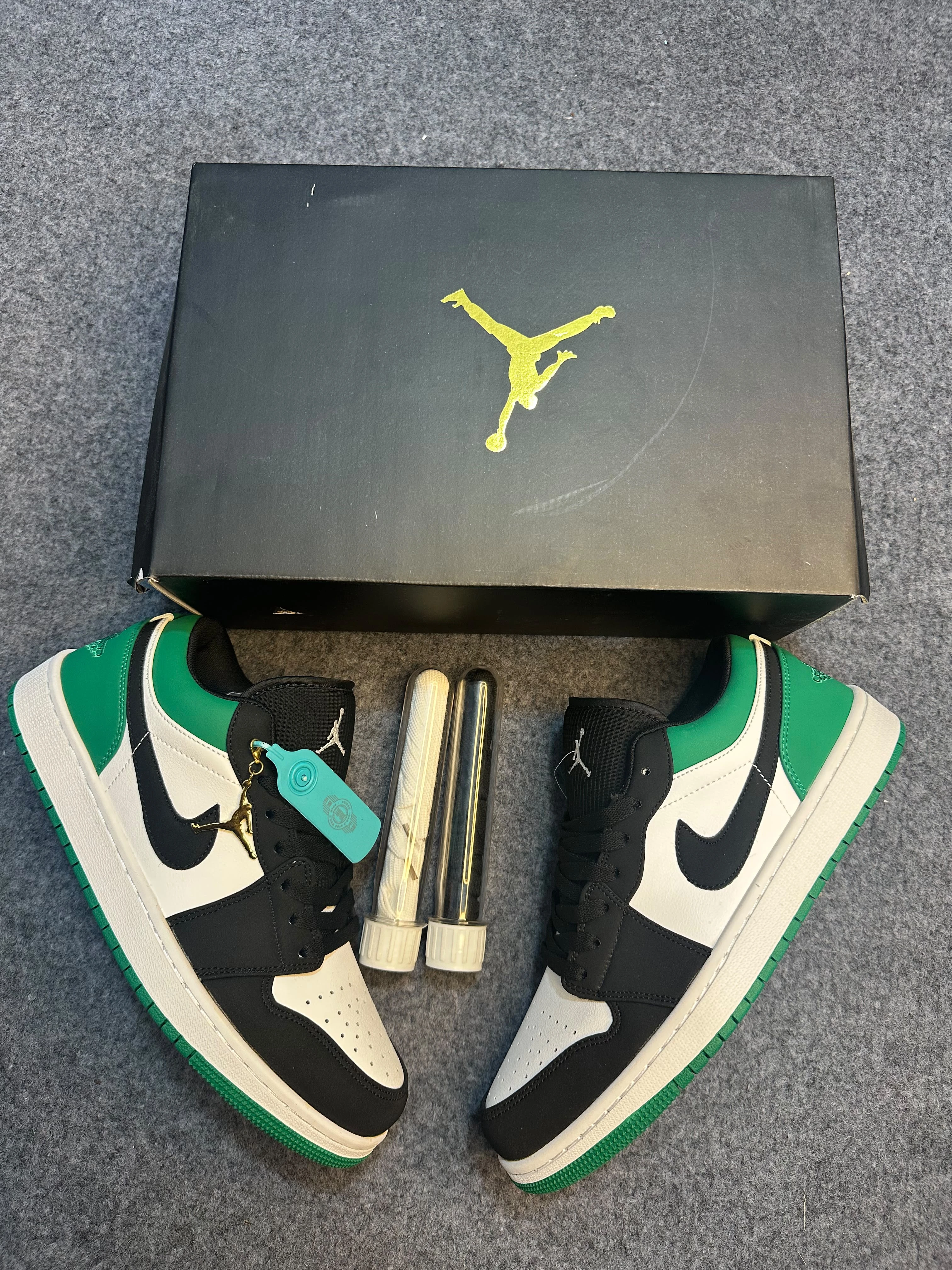 Jordan 1 Low Mystic Green (OEM)