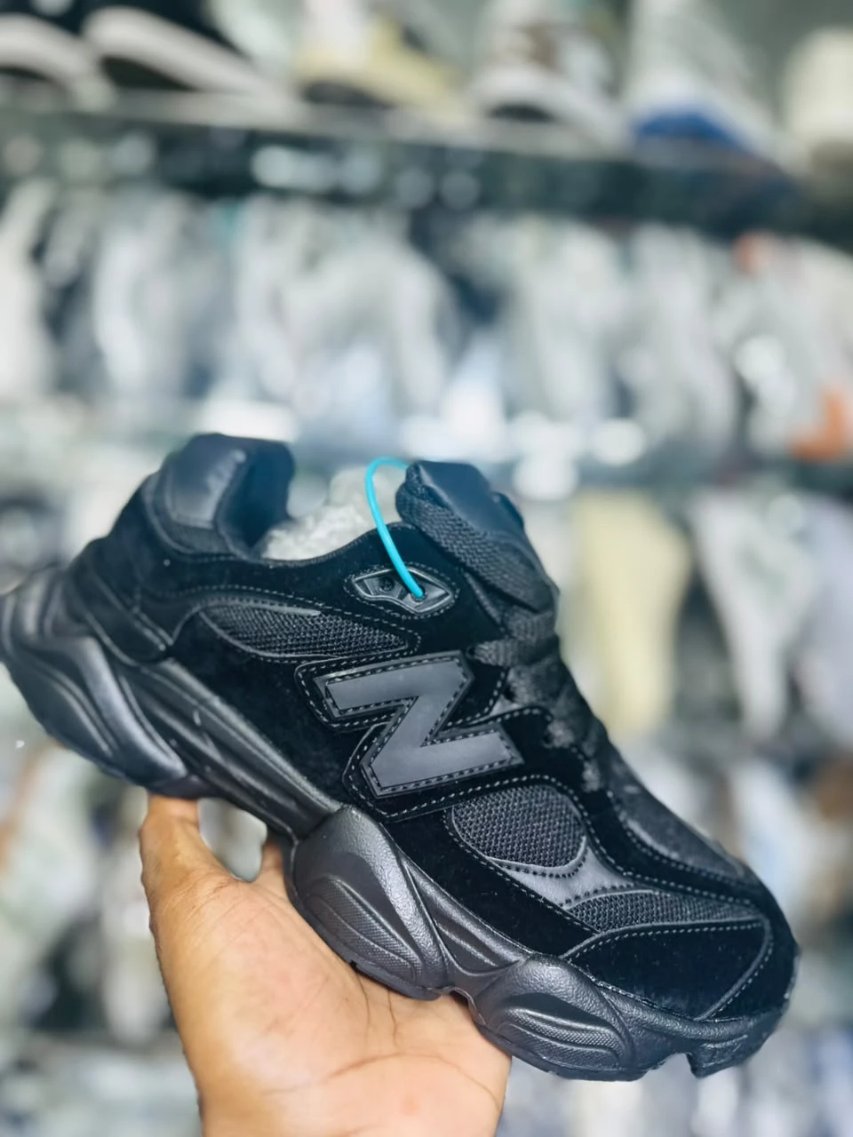 New Balance 9060, black