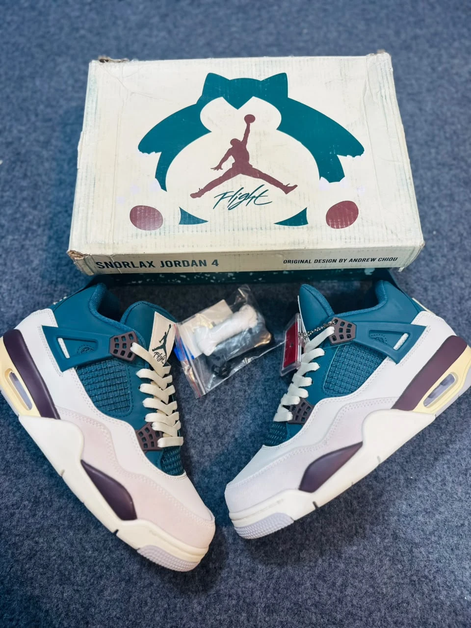 Air Jordan 4 “Snorlax”